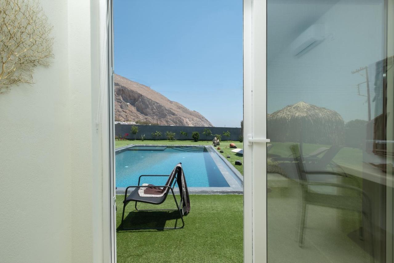 Sagma Villas Perissa  Buitenkant foto