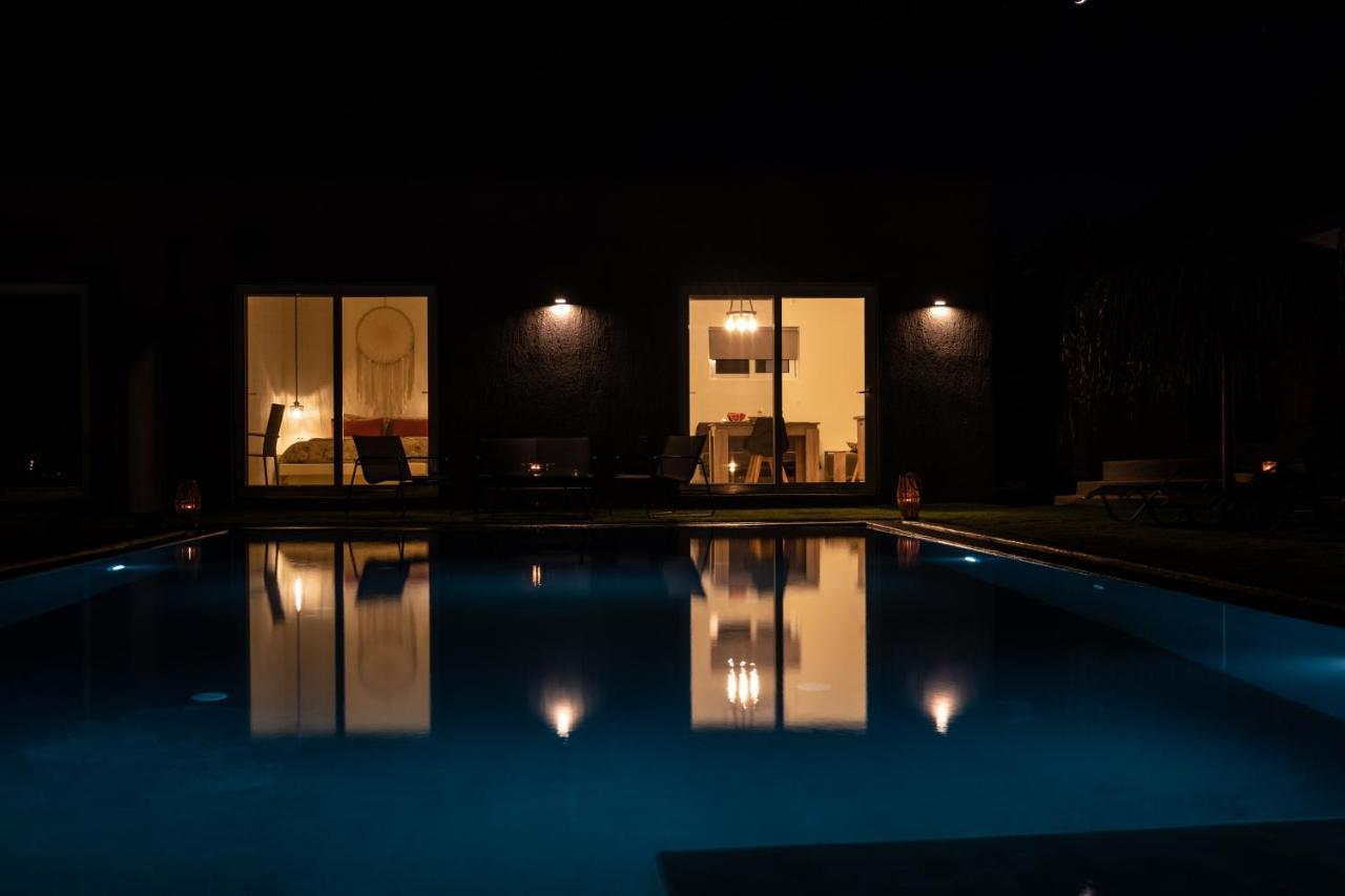 Sagma Villas Perissa  Buitenkant foto